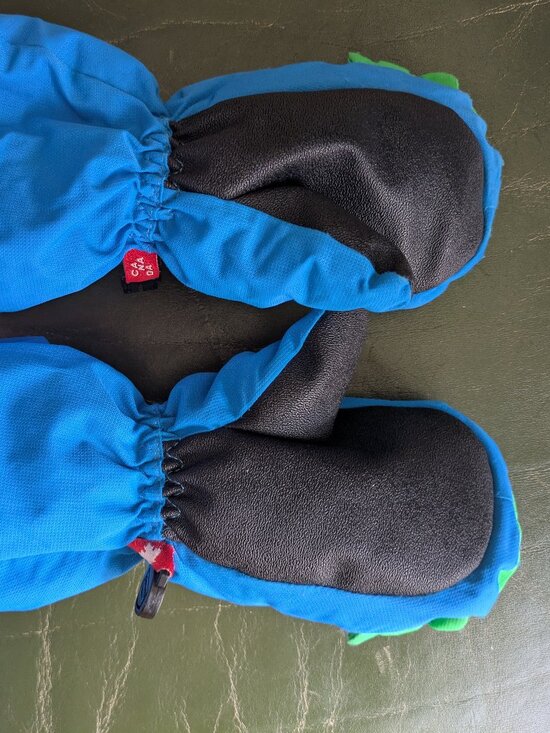 KOMBI Candy Man Child Mittens for enfants/ 1-2 years old - Picture 2 of 6